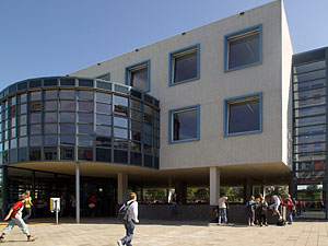 Pierson College, Den Bosch